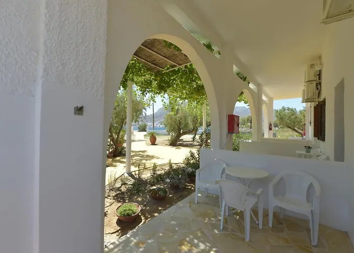 Kyma Livadi (Serifos)