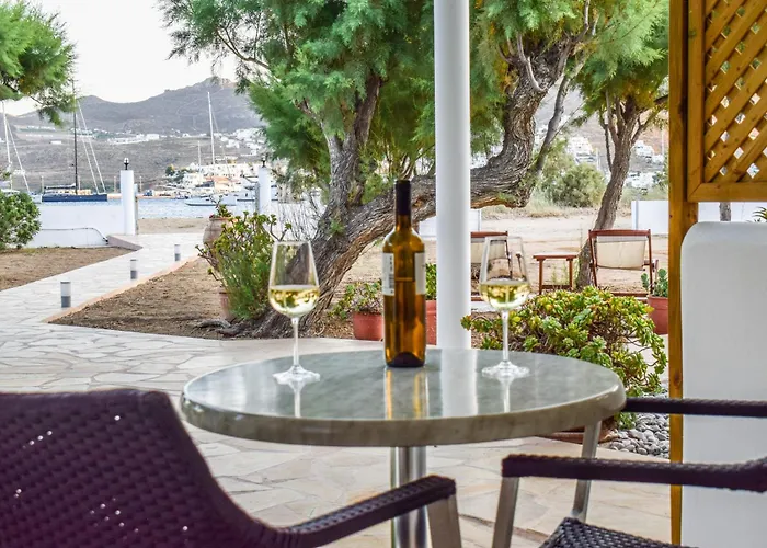 Kyma Livadi (Serifos)