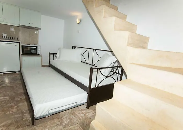 Kyma * Livadi (Serifos)